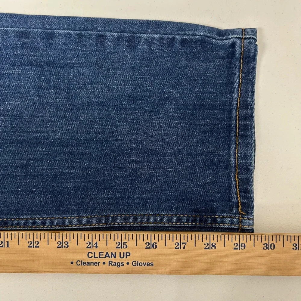 Levi's 513 Slim Straight Jeans Mens 31x30 Blue Medium Wash Denim